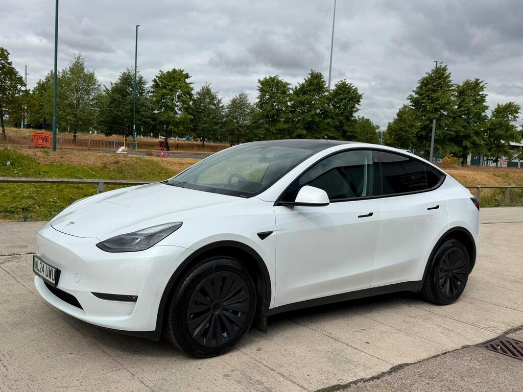 Tesla Model Y Dual Motor Long Range 4Wde ML24UWU White #2