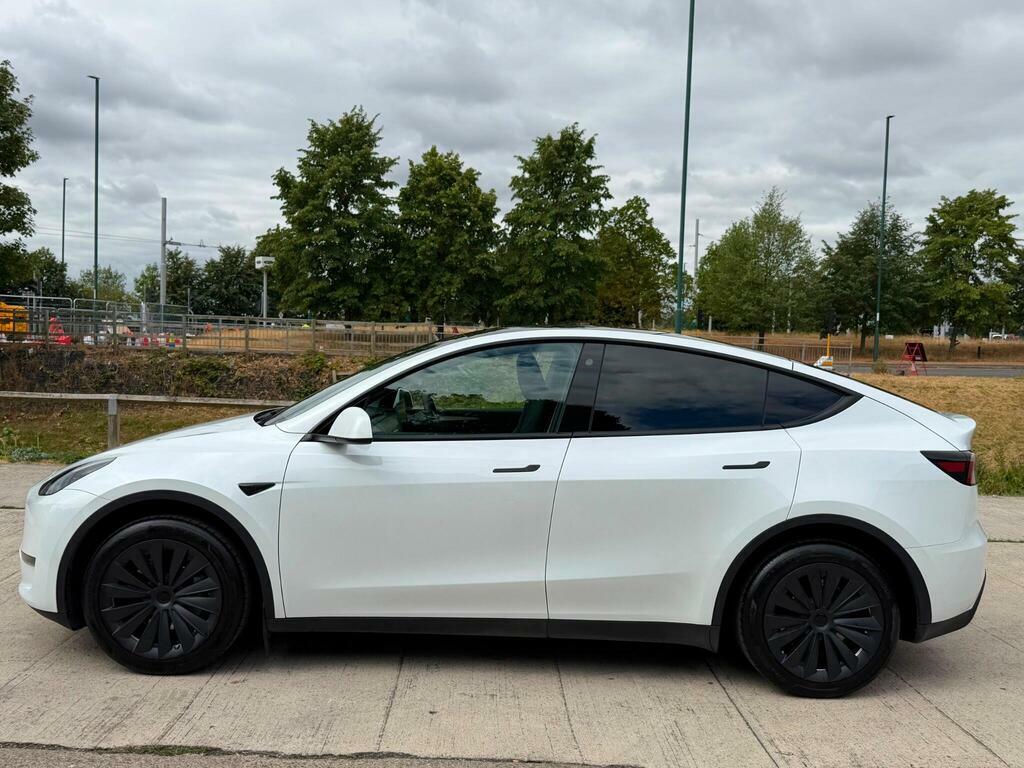 Tesla Model Y Dual Motor Long Range 4Wde ML24UWU White #3