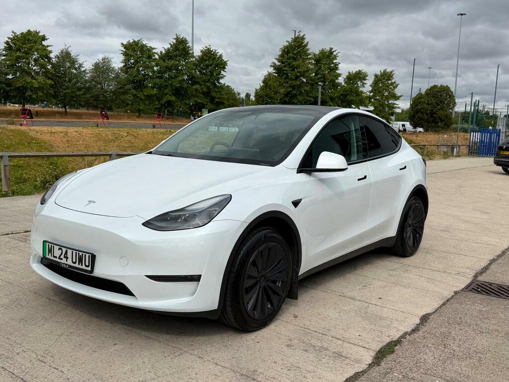 Tesla Model Y Dual Motor Long Range 4Wde ML24UWU White #6