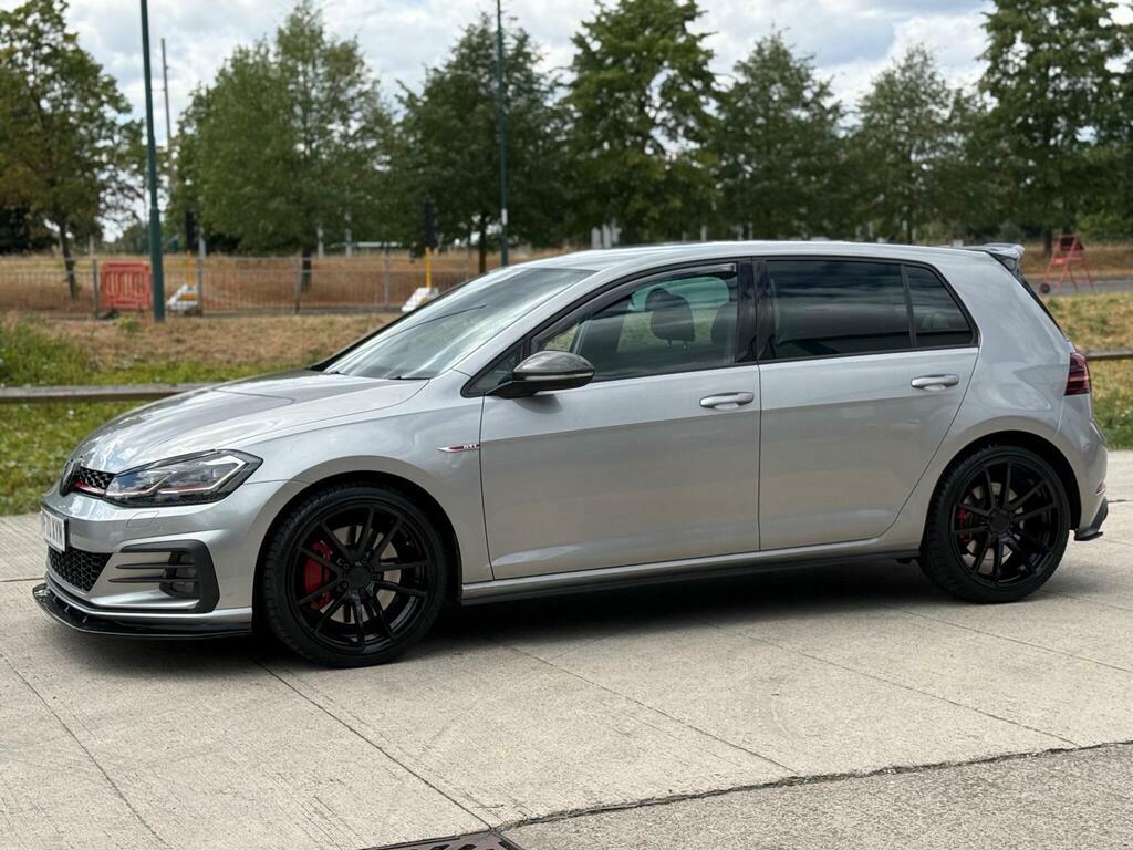 Volkswagen Golf 1.5 Tsi Evo 150 Match Edition Dsg Black #4