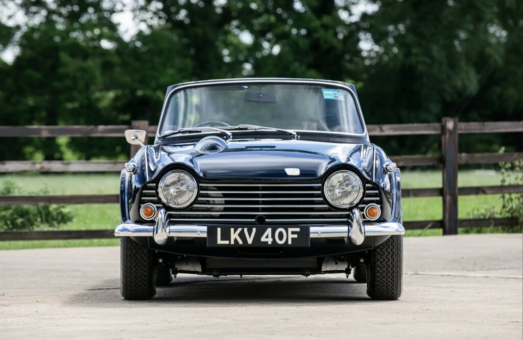 Triumph TR5 2.5 Pi LKV40F Blue #4
