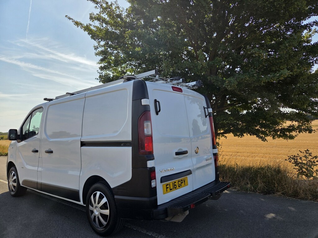 Vauxhall Vivaro 1.6 Cdti 2900 Ecoflex White #3
