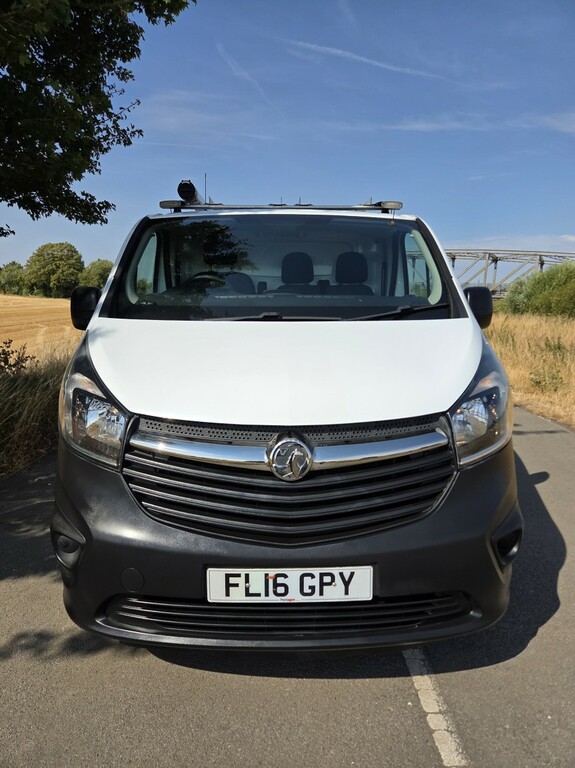 Vauxhall Vivaro 1.6 Cdti 2900 Combi Van L1 H1 Eu Black #8