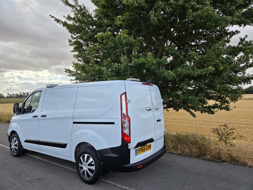 Ford Transit Custom 2.0 320 Ecoblue White #4