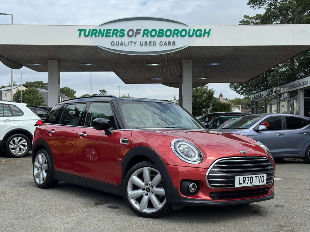 Mini Clubman 1.5L Cooper Exclusive Red