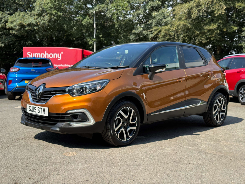 Renault Captur 1.5L Energy Iconic Black #3