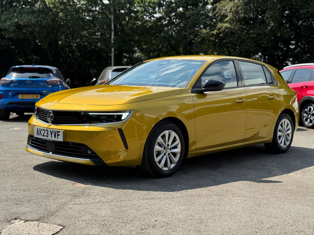 Vauxhall Astra 1.2L Turbo Design Yellow #3