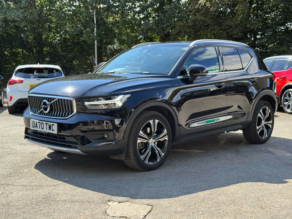 Volvo XC40 2.0L B4 Mhev Inscription Pro Black #3