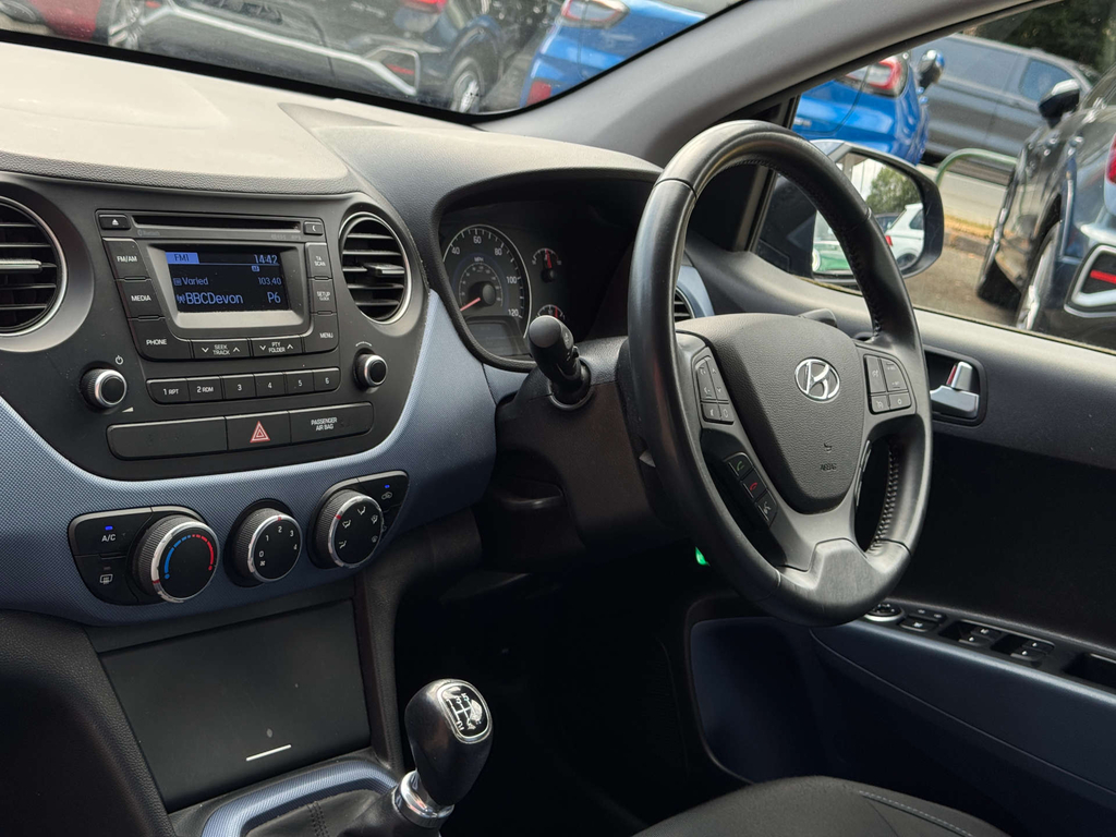 Hyundai I10 1.2L Premium Blue #2