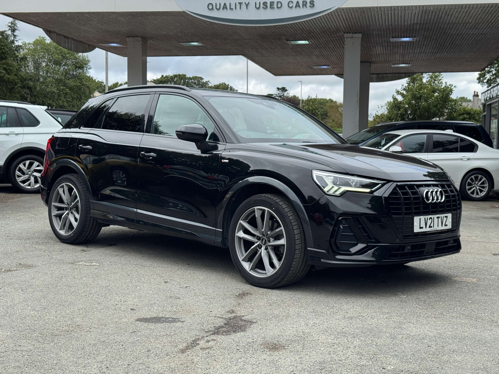 Audi Q3 1.5L 35 Tfsi Black Edition S Tronic Black #6