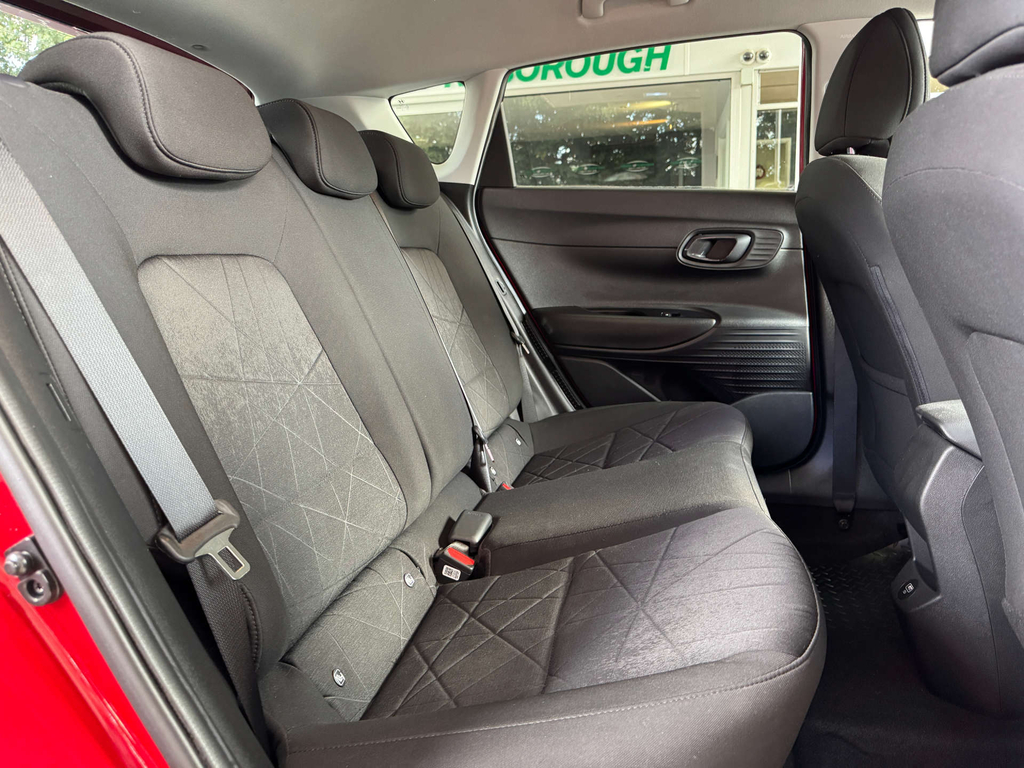 Hyundai Bayon Bayon Ultimate Tgdi Mhev Red #13
