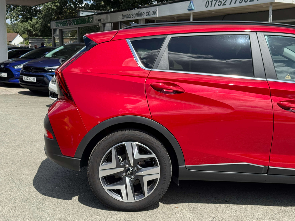 Hyundai Bayon Bayon Ultimate Tgdi Mhev Red #46