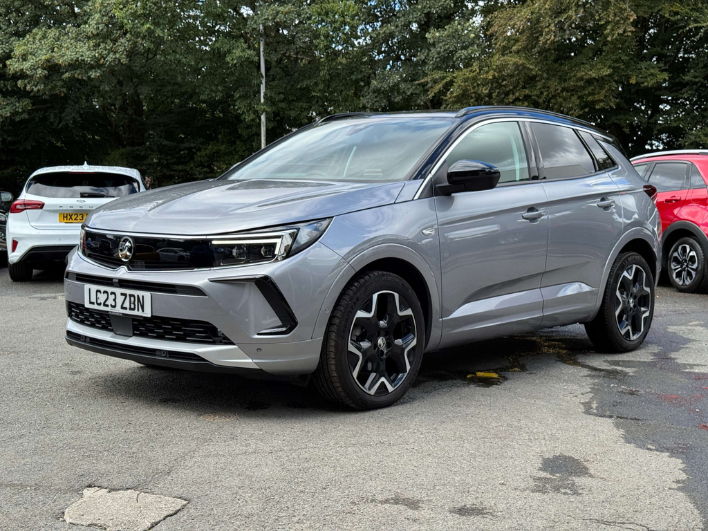 Vauxhall Grandland 1.2L Turbo Elite Grey #3