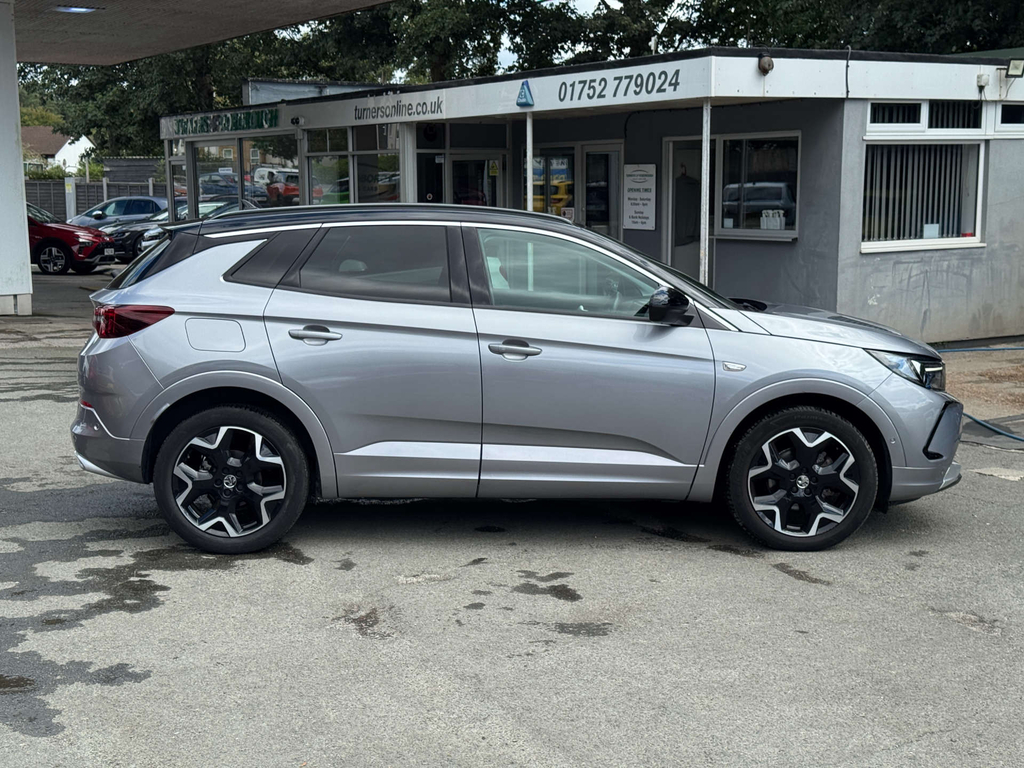 Vauxhall Grandland 1.2L Turbo Elite Grey #6