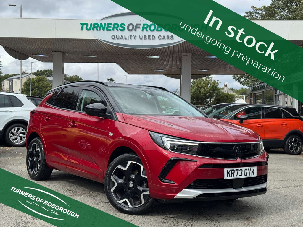 Vauxhall Grandland 1.2L Turbo Ultimate Red