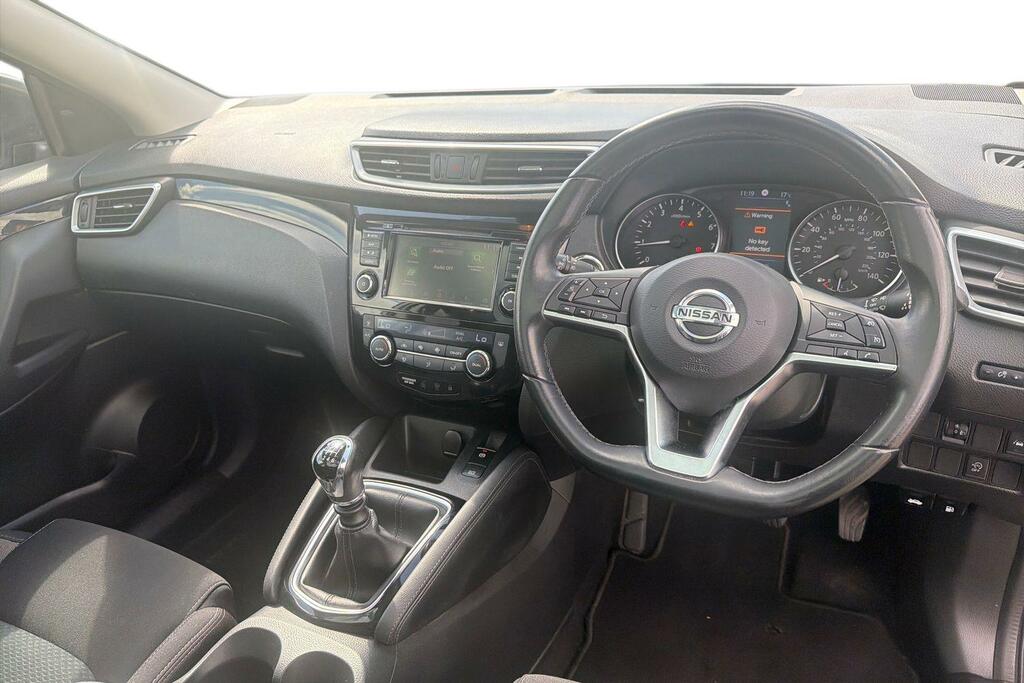 Nissan Qashqai Nissan Qashqai 1.3 Dig T N Connecta Suv Pet... ND20DKN #4