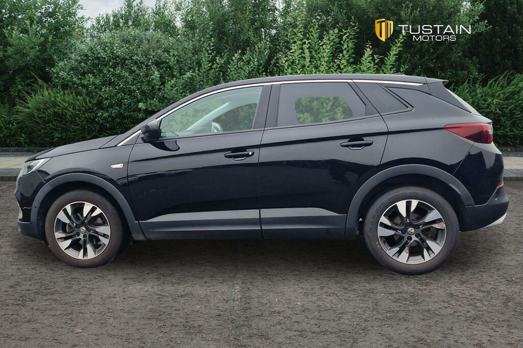 Vauxhall Grandland X Vauxhall Grandland X 1.5 Turbo D Sri Nav Suv 5D...