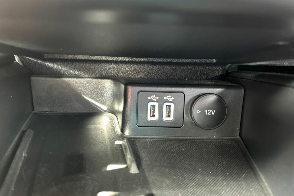 Ford Focus 1.0 Ecoboost Hybrid Mhev 125 Titanium Edition Black #23