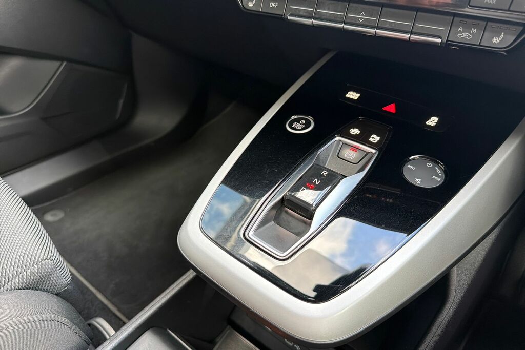 Audi Q4 E Tron 2021 35 Sport Suv 55Kwh 170 Ps Grey #6