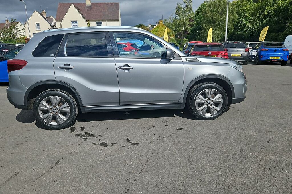 Suzuki Vitara 1.4 Boosterjet 48V Hybrid Sz5 Allgrip White #29