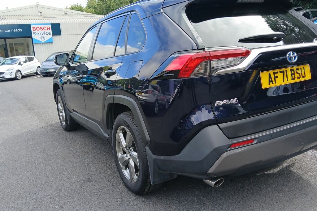 Toyota Rav 4 2.2 D-4d Xt-r D-4d 5-Door Silver #24