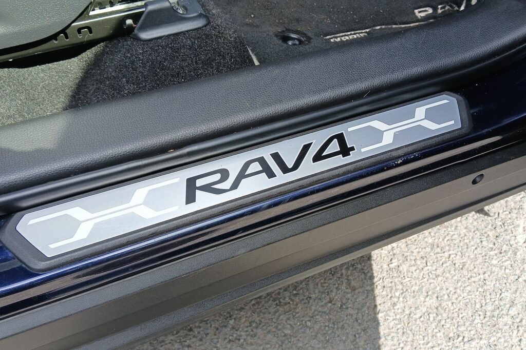 Toyota Rav 4 2.2 D-4d Xt-r D-4d 5-Door Silver #20