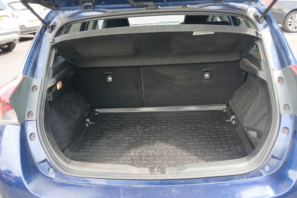 Toyota Auris 1.8 Hybrid Excel Tss Cvt Leather Blue #8