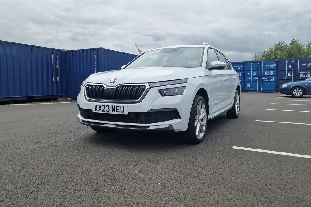 Skoda Kamiq Monte Carlo White #18