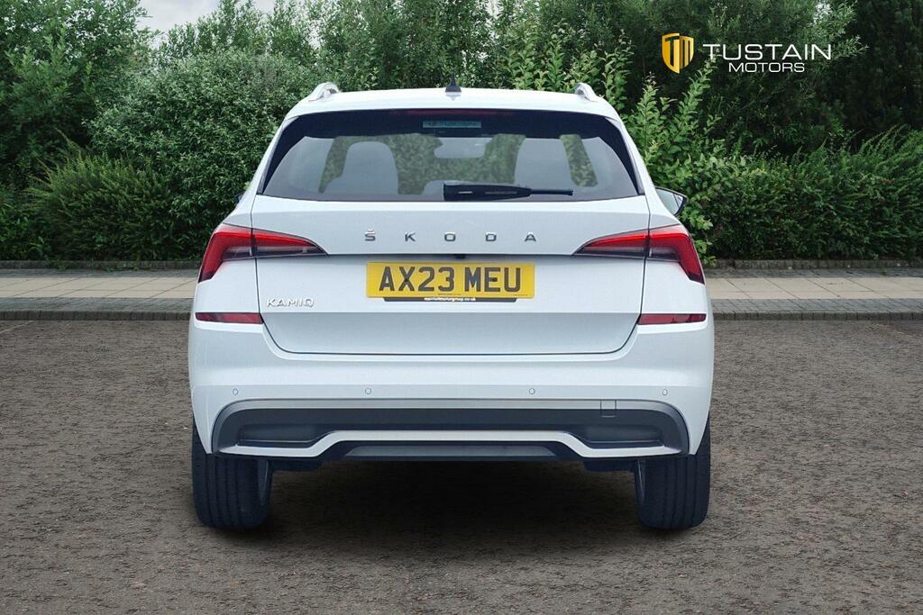 Skoda Kamiq Monte Carlo White #11