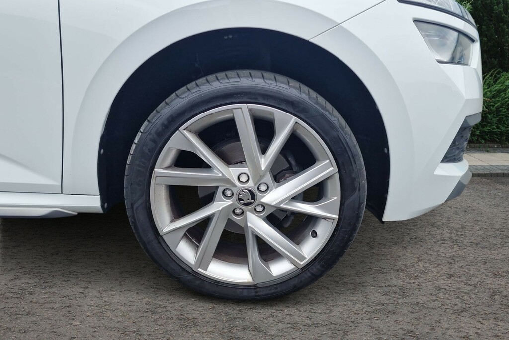 Skoda Kamiq Skoda Kamiq 1.5 Tsi Act Se L Executive Suv ...  #3