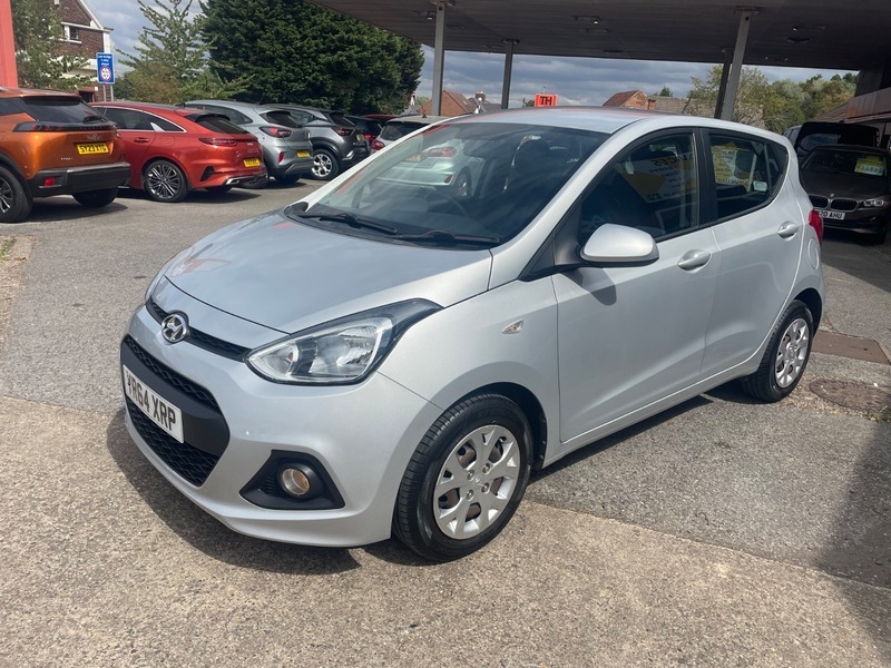 Hyundai I10 Se Silver #2