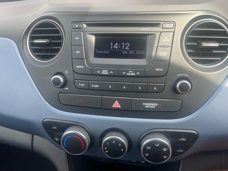 Hyundai I10 Se Silver #6