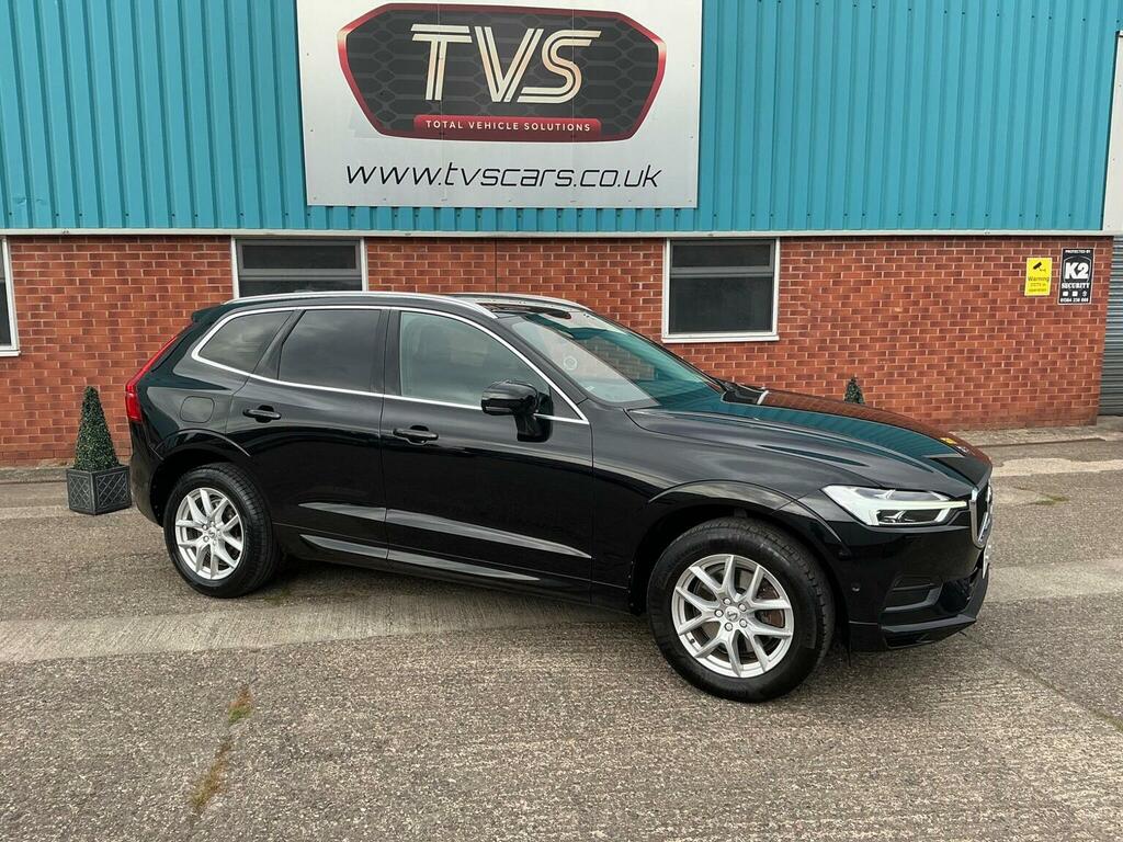 Volvo XC60 2.0 D4 Momentum Awd Euro 6 Ss Black #4