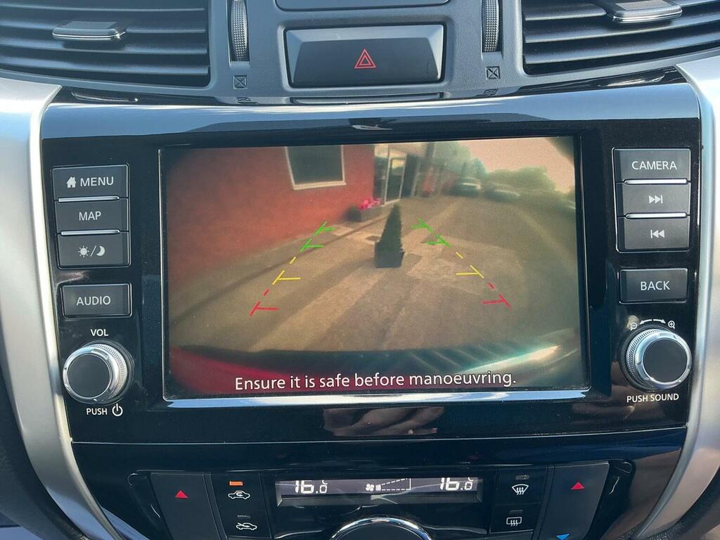 Nissan Navara Pickup 2.3 Dci N-connecta 4Wd Euro 6 Ss 20 Red #6
