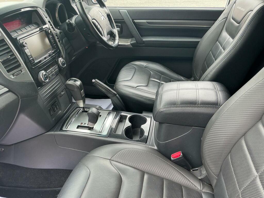 Mitsubishi Shogun 3.2 Di-dc Sg3 Suv 4Wd Lwb Euro 6 L #8