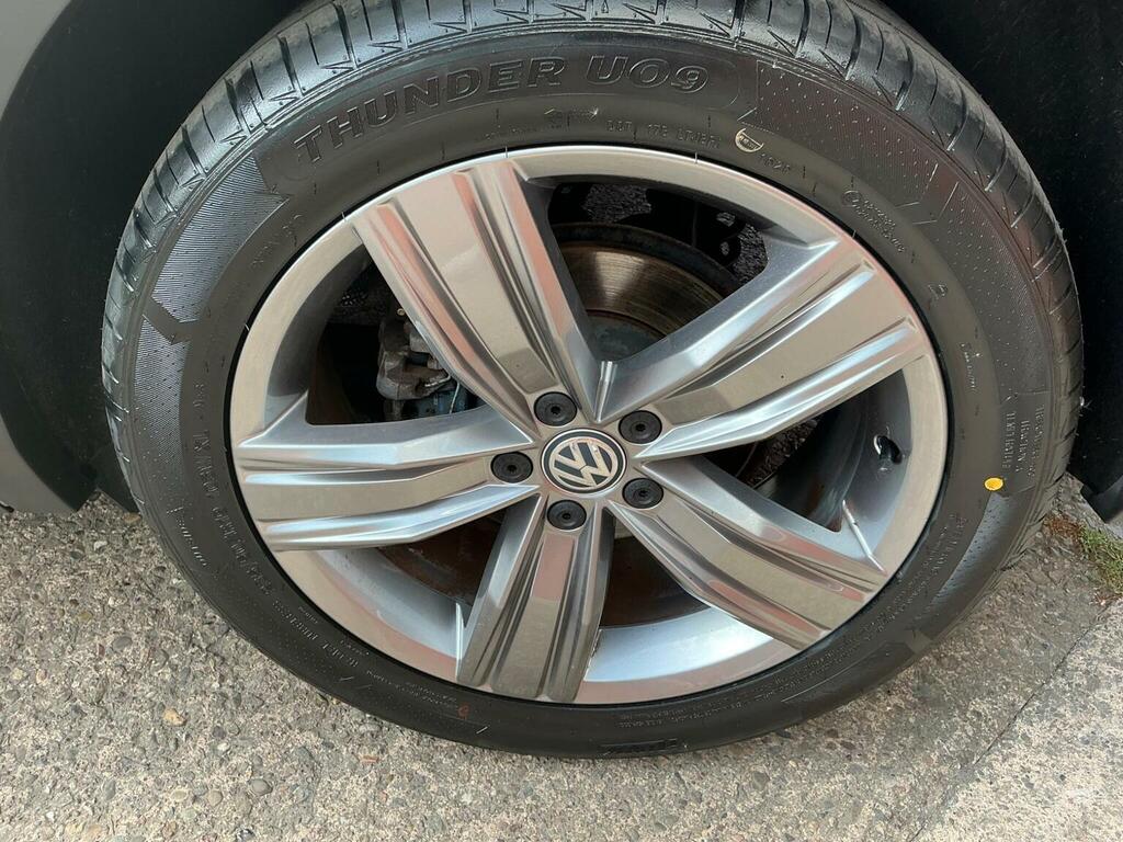 Volkswagen Tiguan Tiguan Match Tdi 4Motion Grey #31