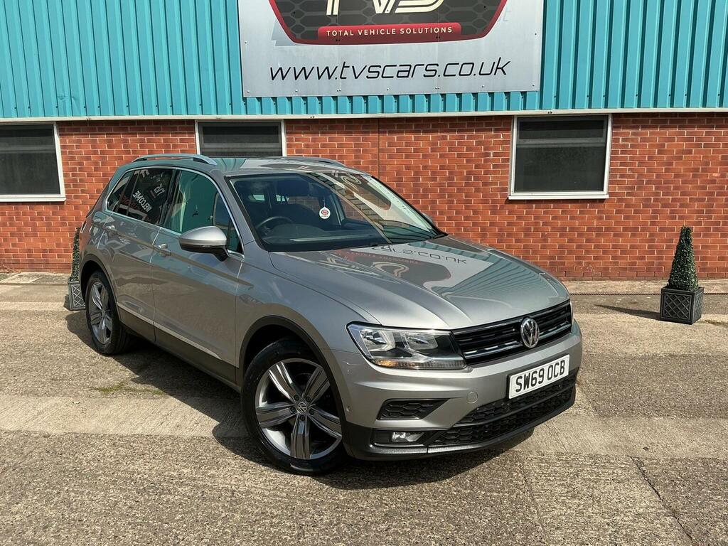 Volkswagen Tiguan 2.0 Tdi Match Dsg Euro 6 Ss Silver #2