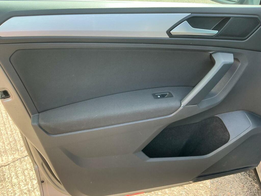 Volkswagen Tiguan Tiguan Match Tdi 4Motion Grey #26