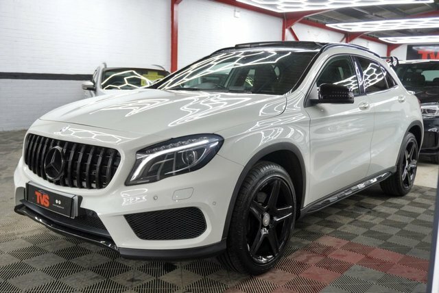 Mercedes-Benz GLA Class 2.1 Gla220d Amg Line Premium Plus Suv White #6
