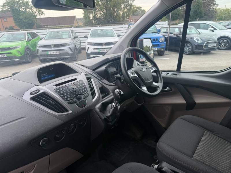 Ford Tourneo Custom 2.0 Tdci 105Ps Low Roof 9 Seater Zetec Red #5