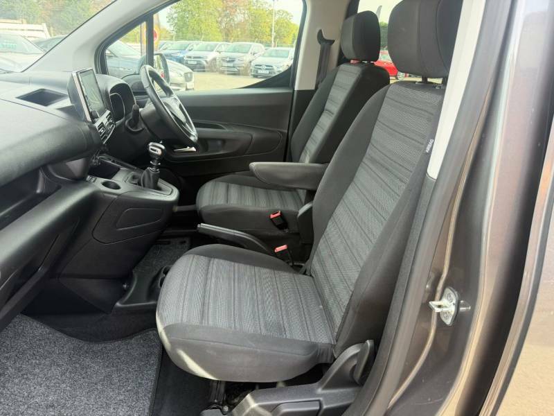 Vauxhall Combo Life 1.5 Turbo D Se XL 7 Seat - 2022 72 Grey #5