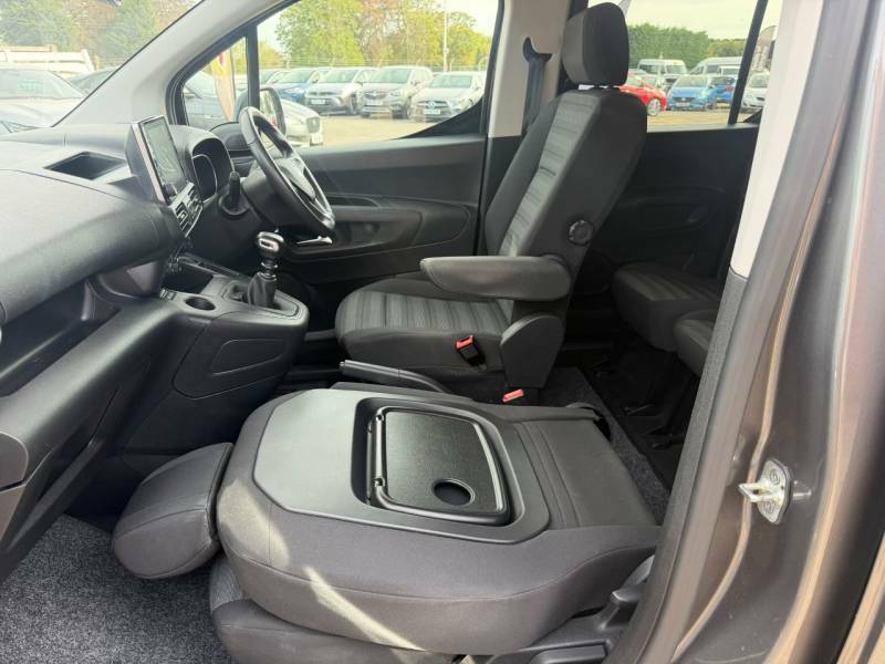 Vauxhall Combo Life 1.5 Turbo D Se XL 7 Seat - 2022 72 Grey #6