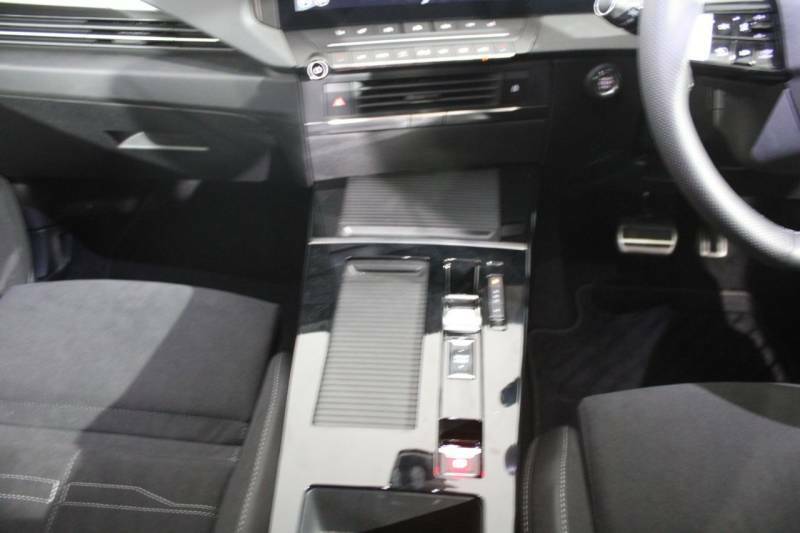 Vauxhall Astra 54Kwh Ultimate Sports Tourer 15 Grey #17