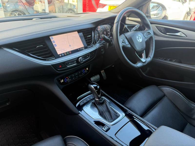 Vauxhall Insignia 2.0 Turbo 230 Awd Gsi White #5