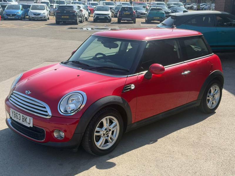 Mini Hatch 1.6 One D YB63BKJ Red #6
