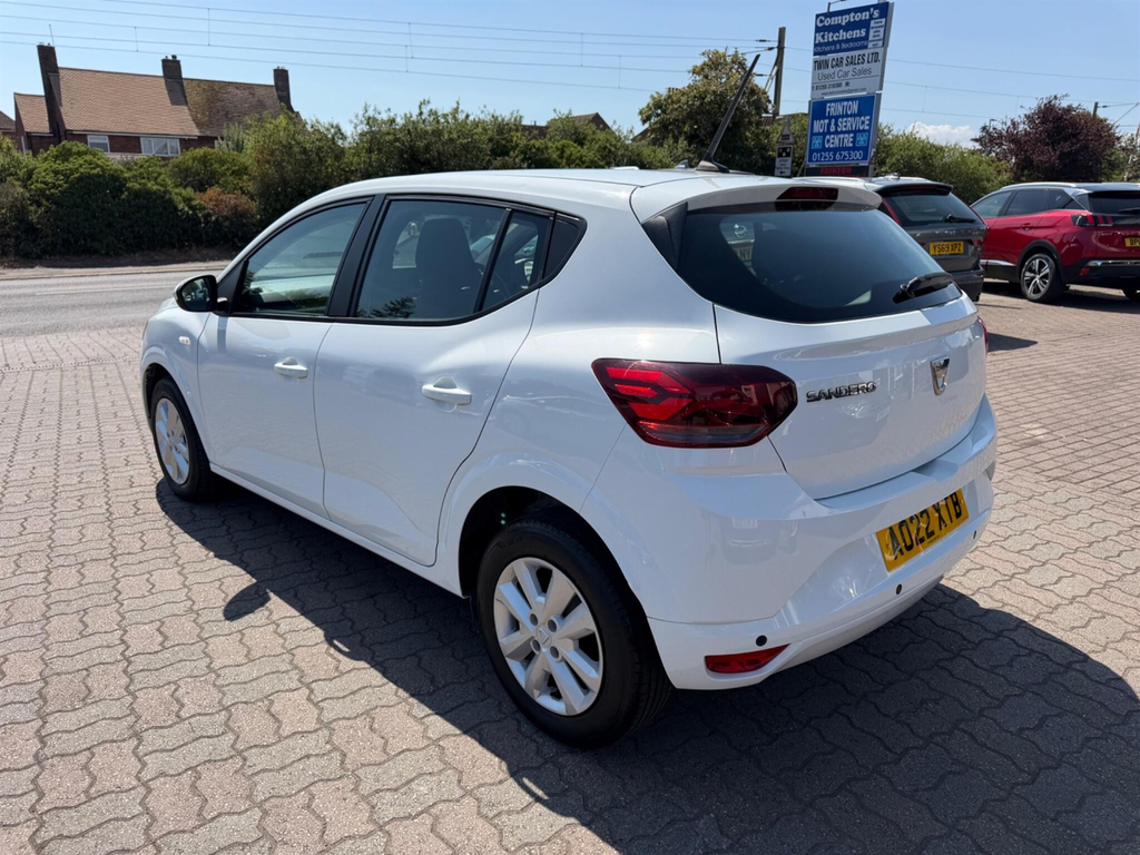 Dacia Sandero Hatchback White #6