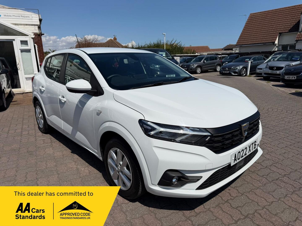 Dacia Sandero Hatchback White