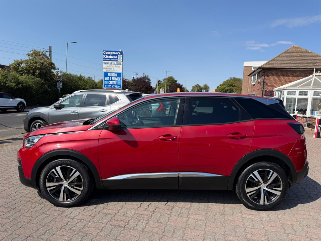 Peugeot 3008 Bluehdi Ss Allure Red #5