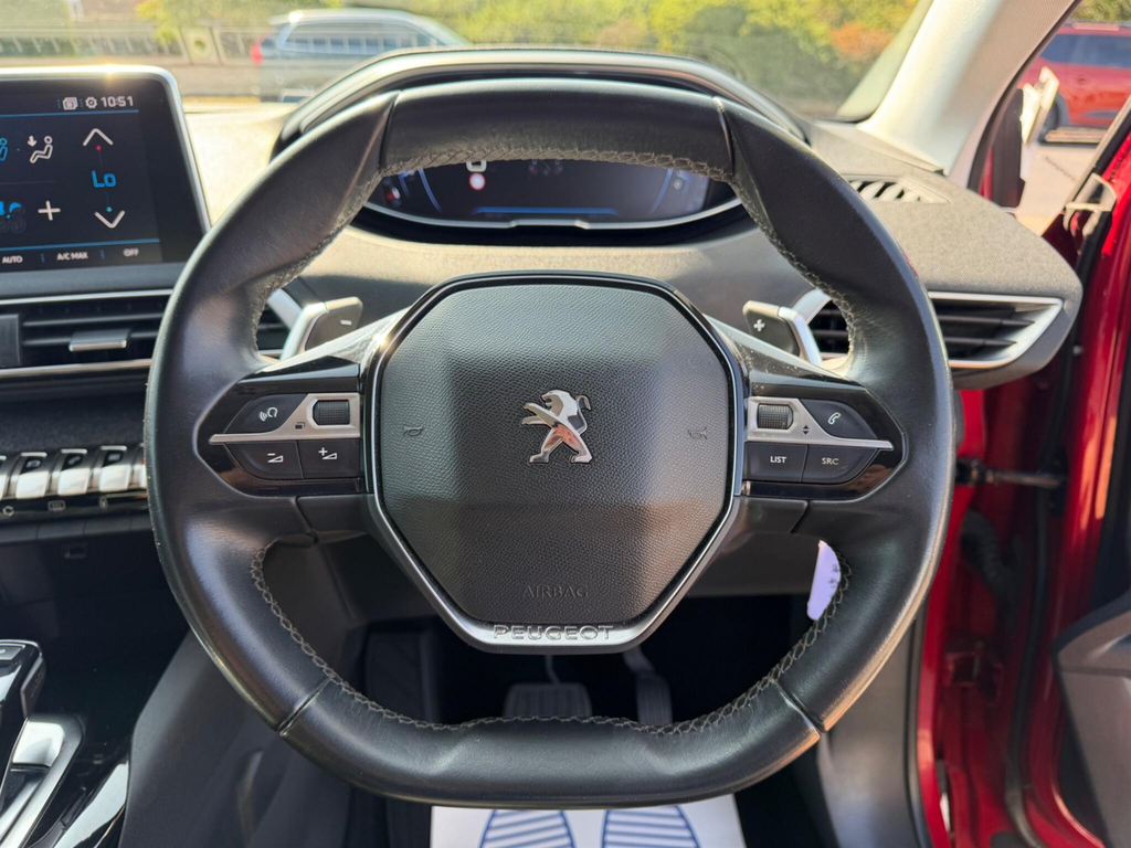 Peugeot 3008 1.2L Active White #16