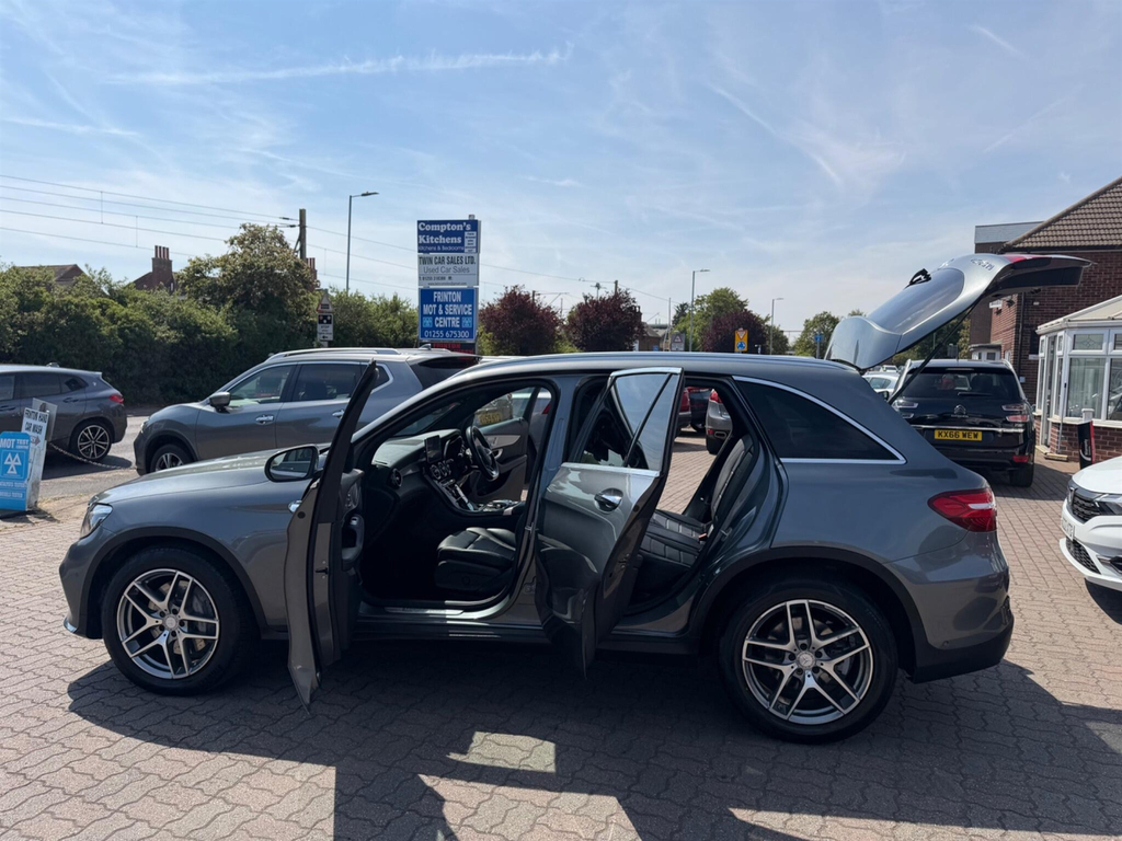 Mercedes-Benz GLC Class 2.1 Glc250d Amg Line Premium Plus Coupe G-tronic White #47